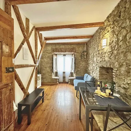 Apartment Pituresque Flat In St Jorge Castle By Homeful Homes *