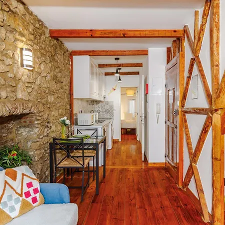 Apartment Pituresque Flat In St Jorge Castle By Homeful Homes *