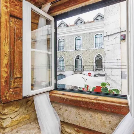 Sublime Apt Medieval Alfama